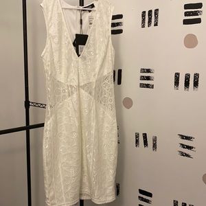 White Misguided Dress 🕊⚪️